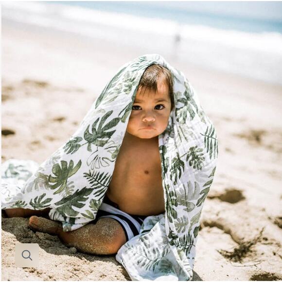 Little Unicorn Cotton Muslin Swaddle Blanket - Tropical Leaf - Picture 1 of 6